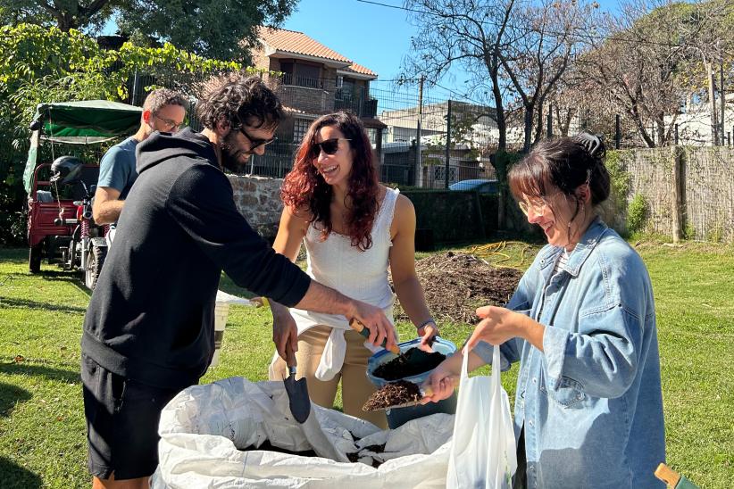 Primera jornada abierta de cosecha de compost