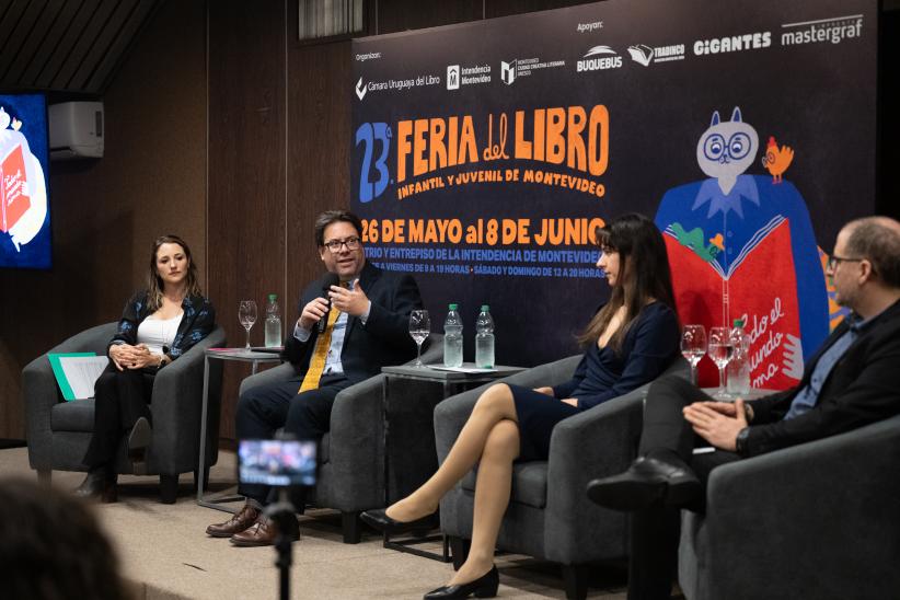  Conferencia de prensa por Feria del Libro Infantil y Juvenil 20