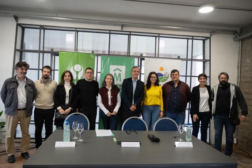 Firma de un convenio con la Intendencia de Canelones y la organi