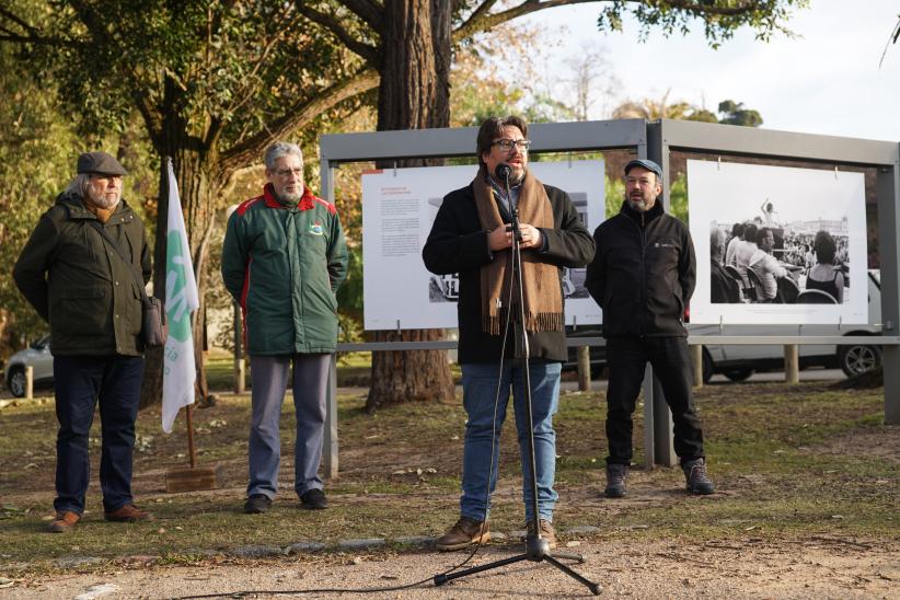 Inauguración fotogalería "La lucha en defensa de la vivienda c