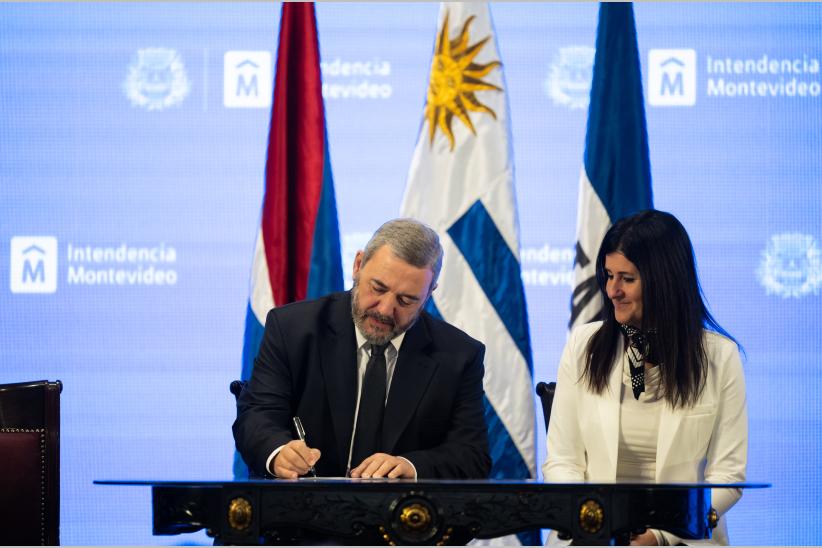  Ceremonia de transmisión de mando del intendente de Montevideo