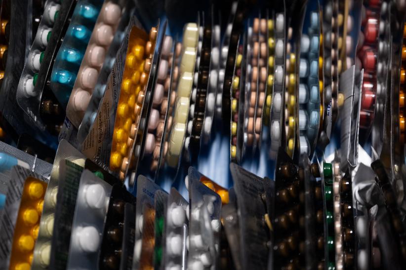 Incautación de medicamentos comercializados de forma irregular