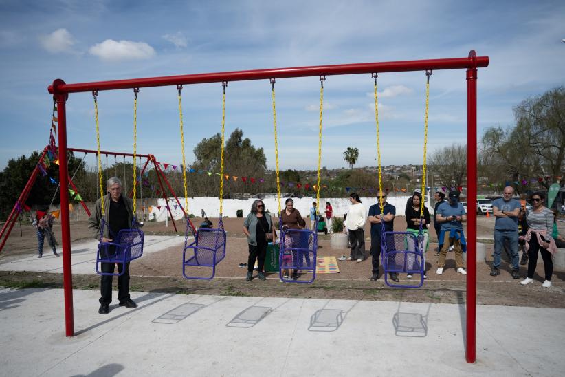 Inauguración de la plaza Simón del Pino 