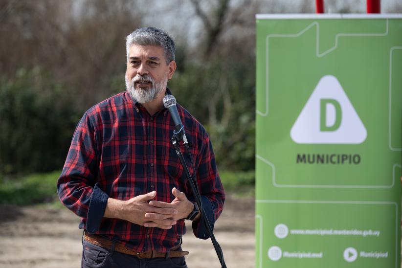 Inauguración de la plaza Simón del Pino 