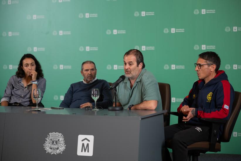  Seminario de Guardavidas por 90° aniversario del servicio