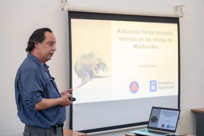 Capacitación a guardavidas para actuar ante la presencia de ani