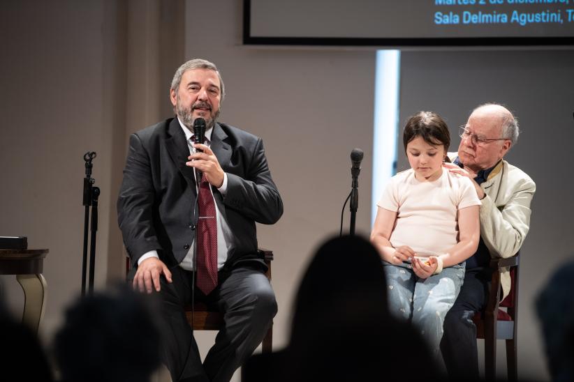 Declaración de Ciudadano Ilustre de Montevideo a Osvaldo Leite