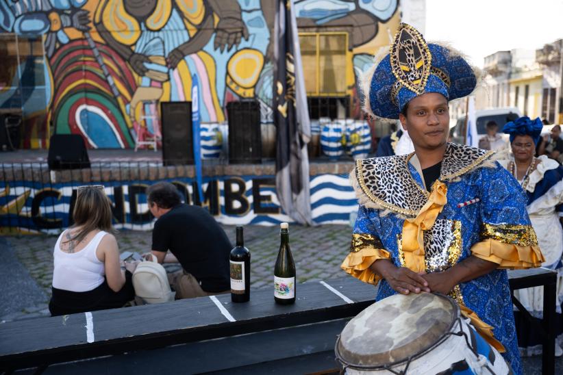  Lanzamiento del vino y el medio y medio de C1080