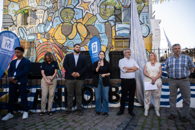  Lanzamiento del vino y el medio y medio de C1080