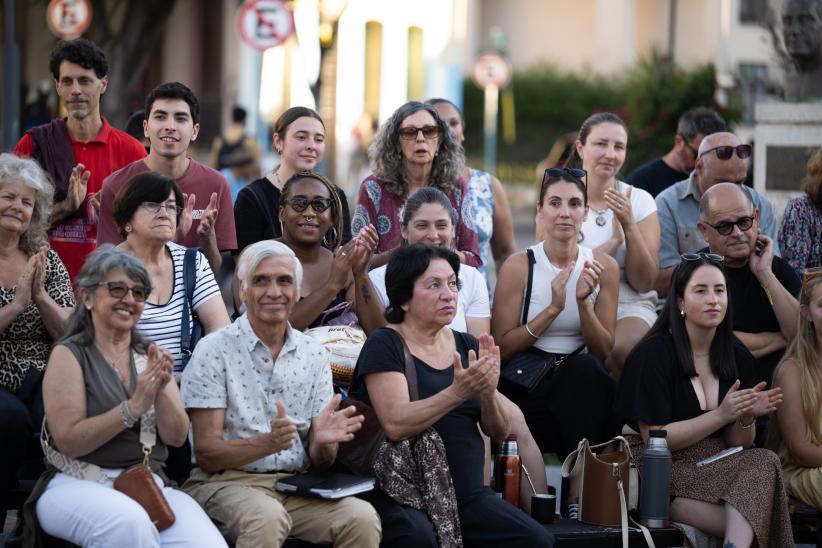  Lanzamiento del vino y el medio y medio de C1080