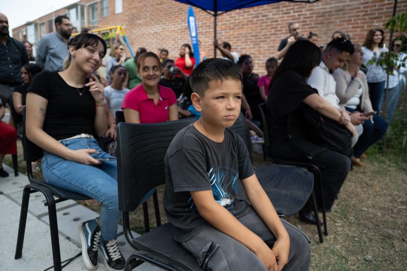 Inauguración del complejo Mazarino (realojo de familias de Chac
