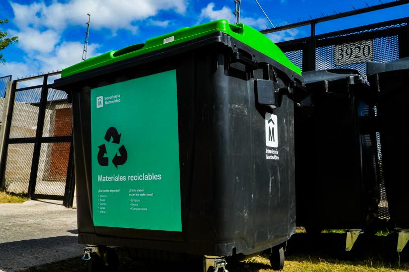 Entrega de contenedores en cooperativas Clave de Sol y Covitras 1