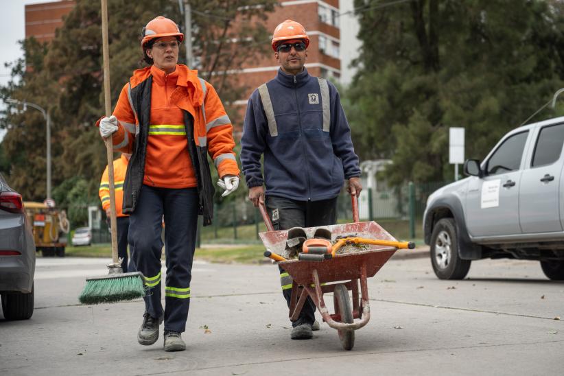 Registro de obra vial en calle Felipe Carapé  entre Eusebio Val