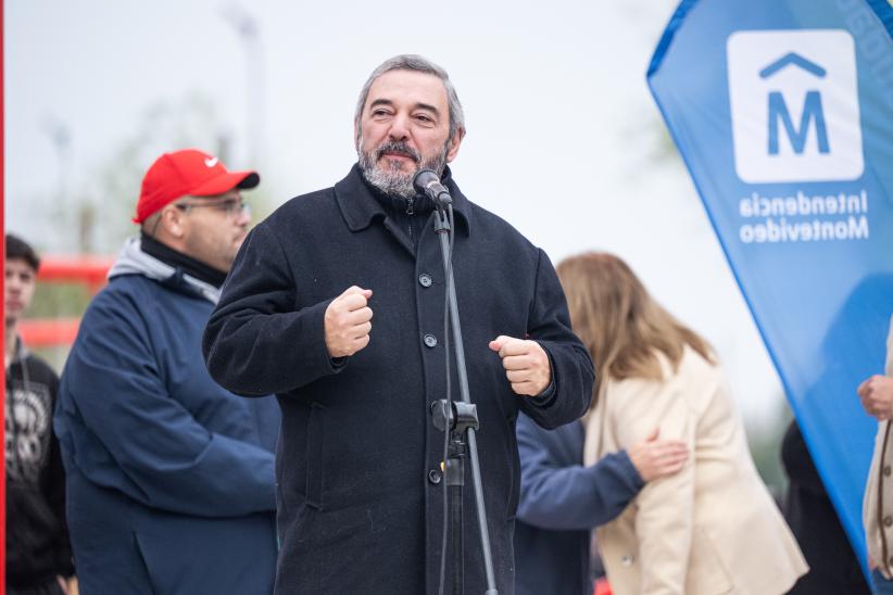 Inauguración de plaza en Piedras Blancas