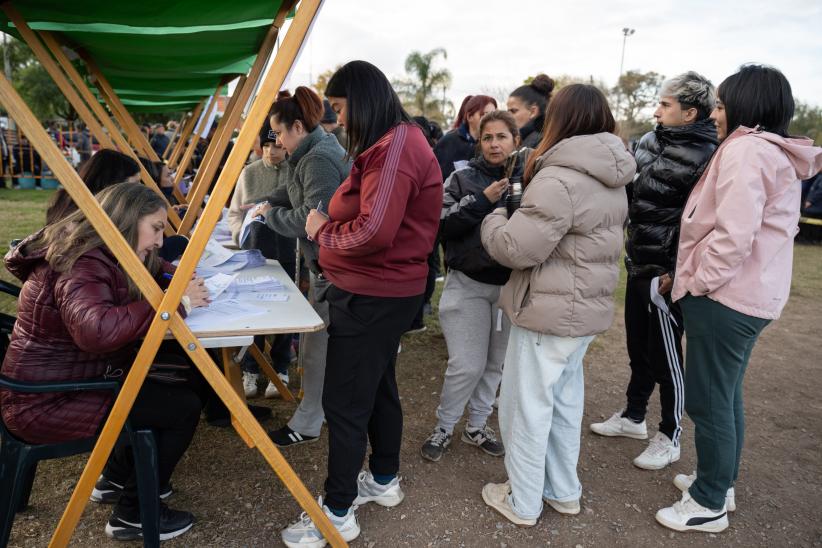 Entrega de contenedores intradomiciliarios y composteras en el p