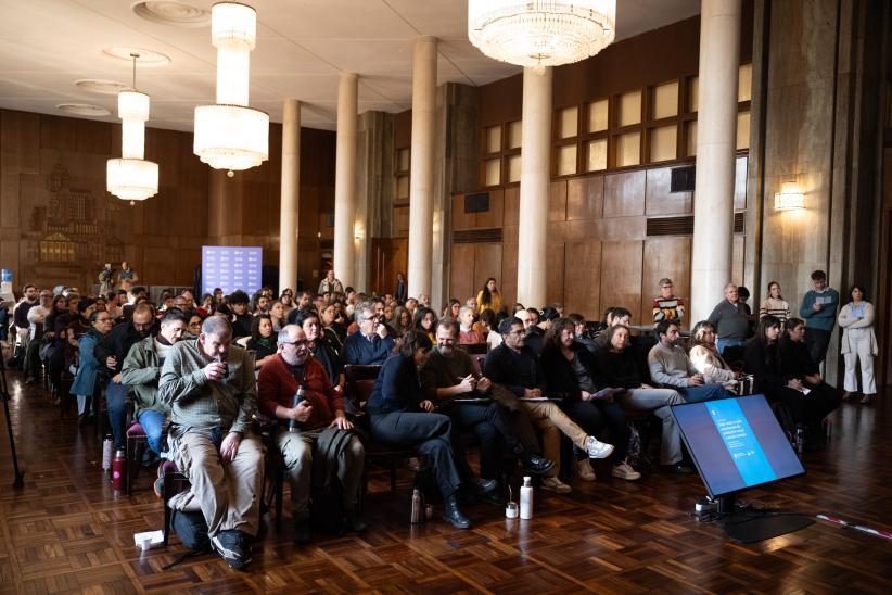 Conversatorio "Dejar atrás la calle: experiencias de protecció
