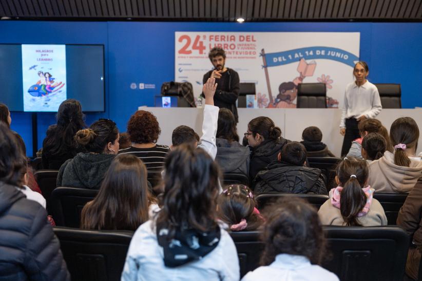 Presentación del premio Onetti 2025 en la 24° Feria del Libro 