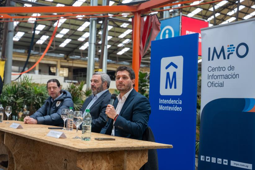 Firma de convenio IM, IMPO y AUF