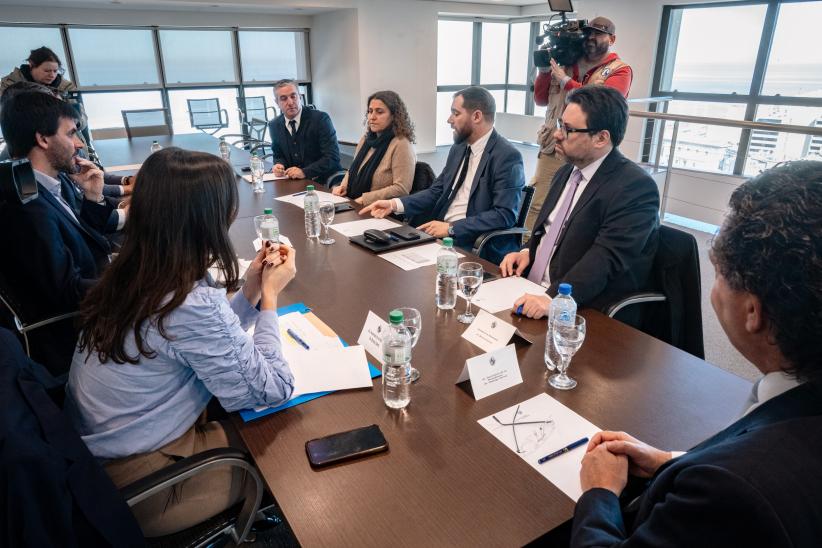 Autoridades de la IM participaron de reunión en Torre Ejecutiva por el comienzo de la aplicación de la Ley de Internación Compulsiva