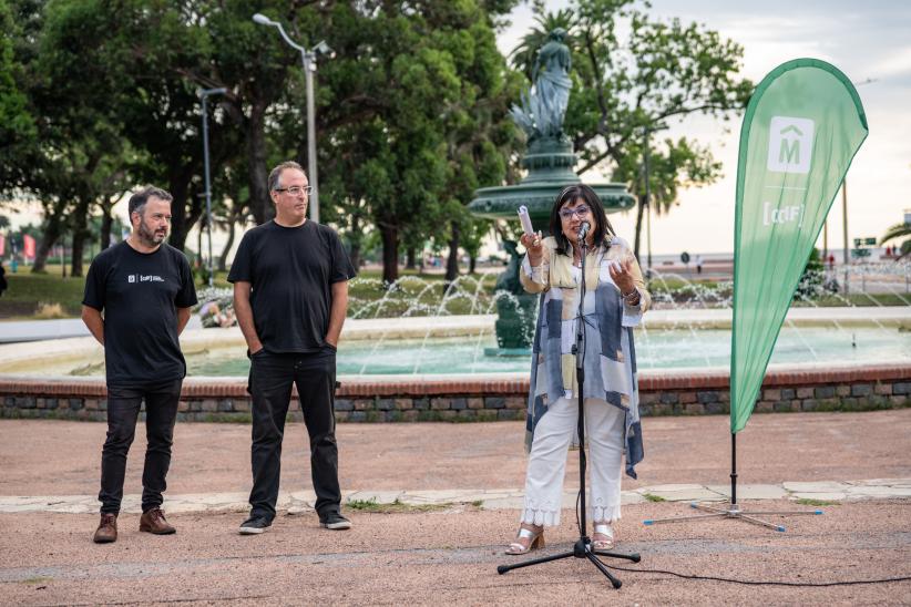 Inauguración de fotogalería por los 80 años del teatro de Verano