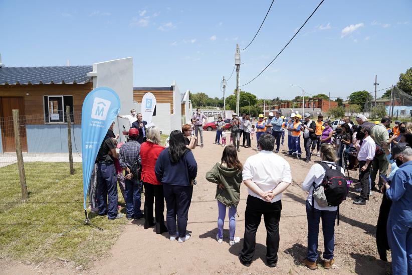 Inauguración de viviendas de Brazos Unidos