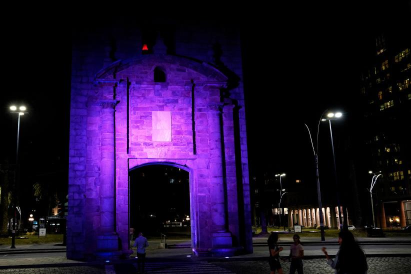 Iluminación de espacios, monumentos y edificios por el Día Internacional de la Mujer