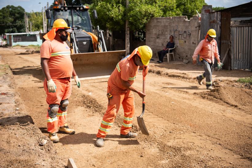 Avance de obras viales en barrio Marconi por Plan ABC