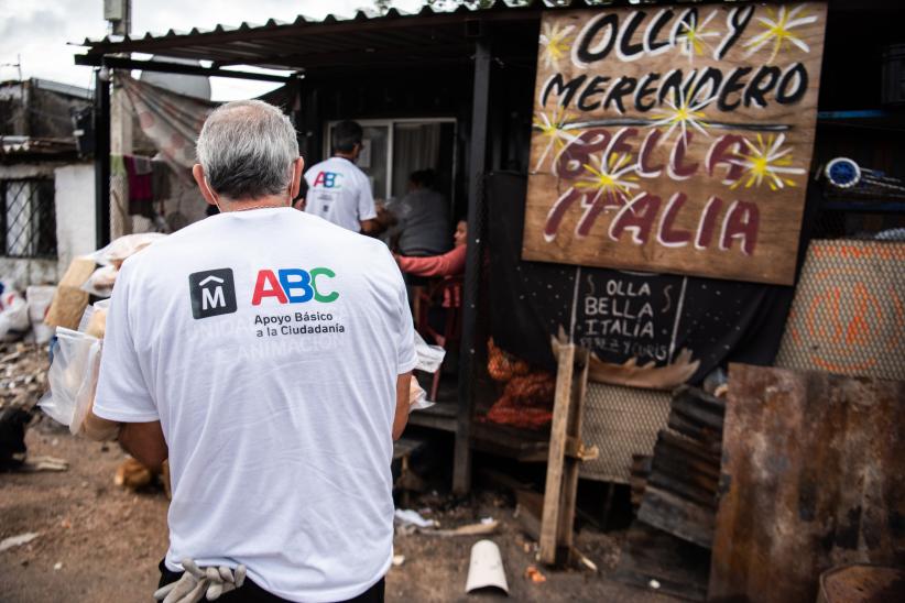 	Entrega de panes en el marco del Plan ABC a ollas populares del Centro de Industriales Panderos del Uruguay