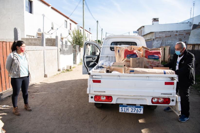 Entrega de alimentos a Red de ollas populares en el marco del Plan ABC