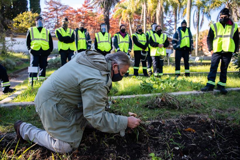 Trabajos en Jardín Botánico en el marco del Programa ABC Oportunidad Trabajo