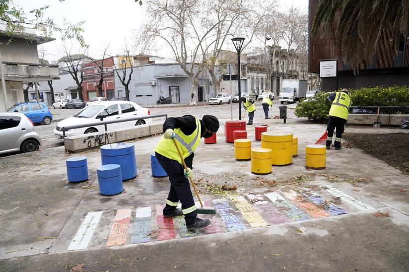 Cuadrilla del Programa ABC Trabajo en las inmediaciones del MAM