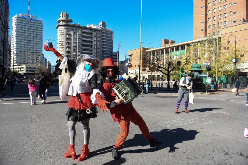 Paseo peatonal en Av. 18 de Julio