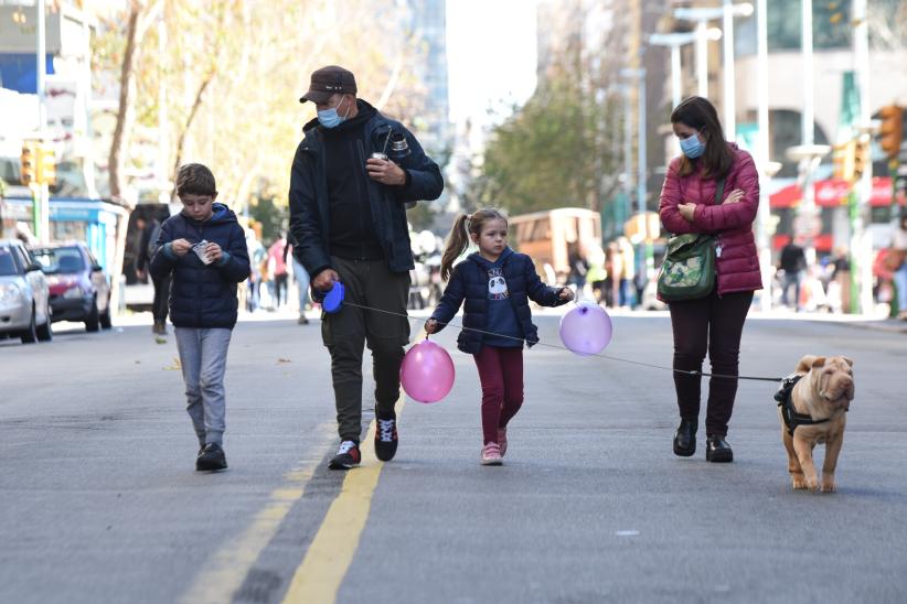 Paseo peatonal en Av. 18 de Julio