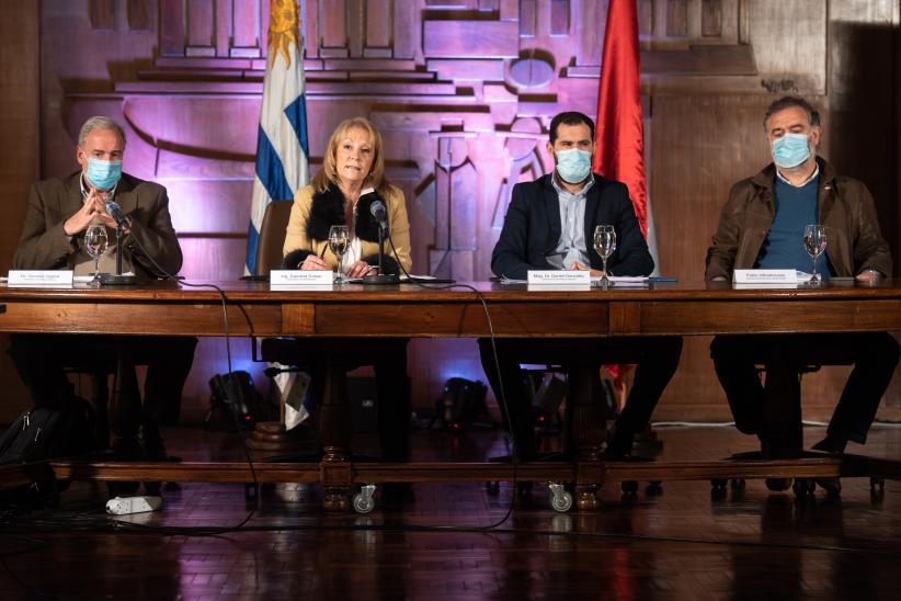 Intendenta Carolina Cosse preside reunión extraordinaria del Comité Departamental de Emergencia de Montevideo