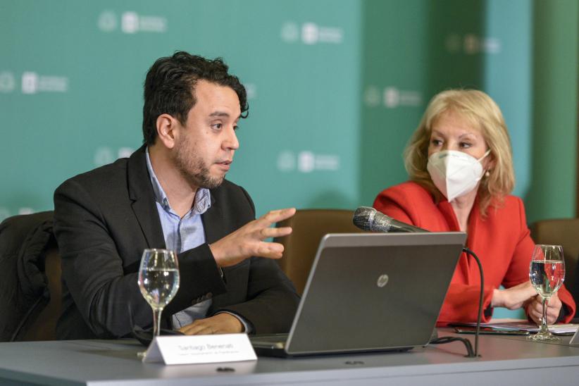  Conferencia de prensa Acciona Montevideo