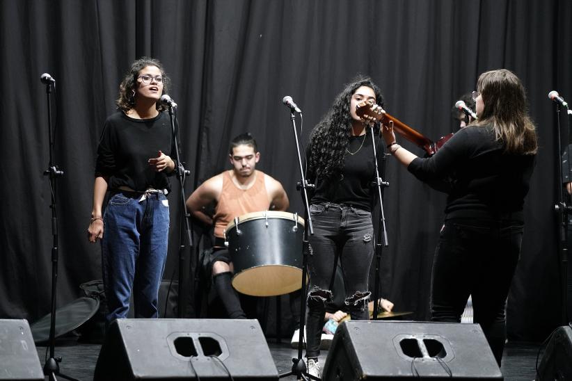 Ensayo abierto de Murga Joven en el Centro Cultural Artesano