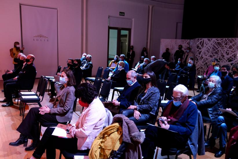 Presentación de cartillas de conservación patrimonial en el Teatro Solís