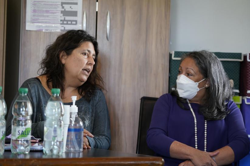 Visita de Jean Gough, Directora Regional de UNICEF, a la Comuna Mujer 13