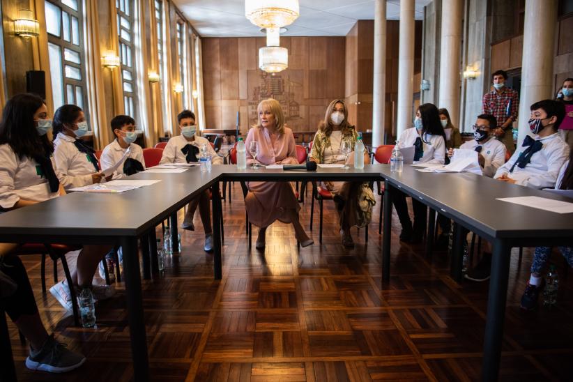 Sesión del Consejo de Niñas y Niños junto a la Intendenta de Montevideo Carolina Cosse y el Gabinete del Gobierno Departamental