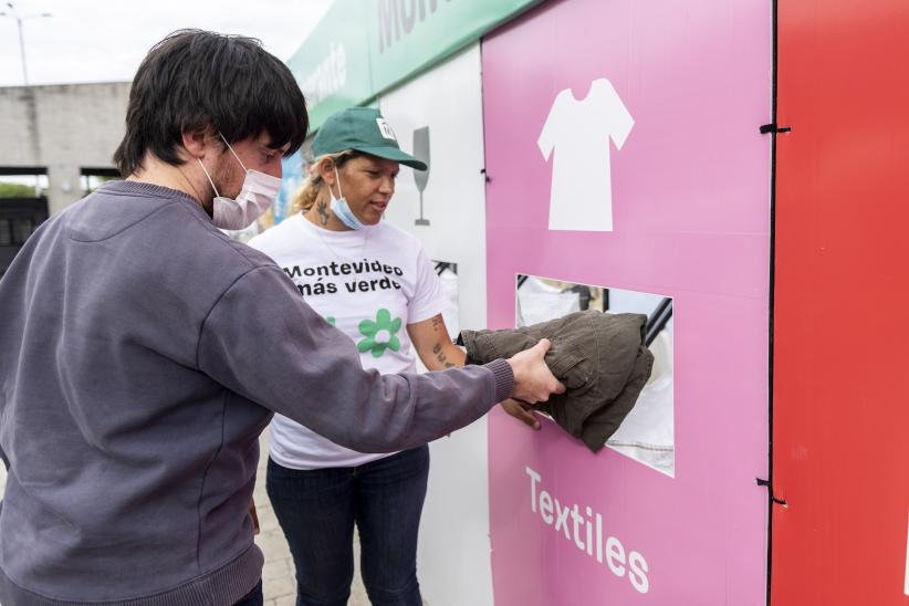 Ecocentro itinerante en la Terminal de ómnibus del Cerro