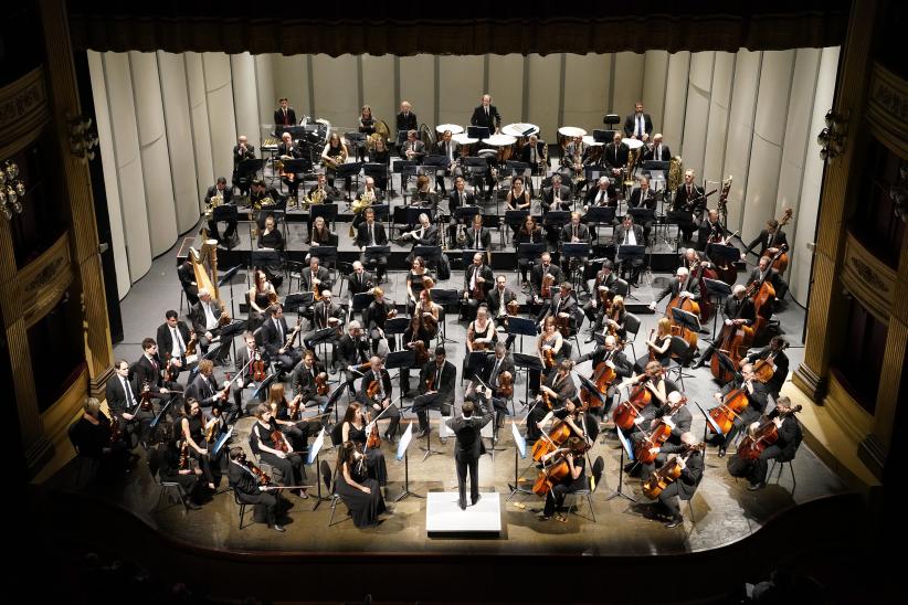 Concierto inaugural de la temporada principal 2022 de la Orquesta Filarmónica de Montevideo en en Teatro Solís