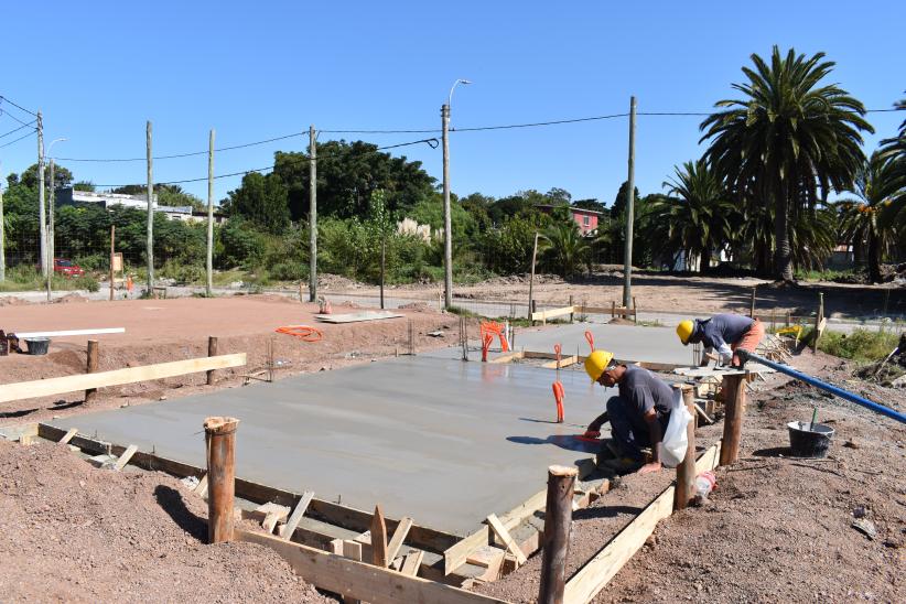 Construcción de viviendas en el barrio La Paloma