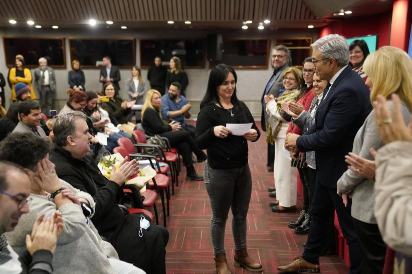 Entrega de diplomas ProCes a funcionarias y funcionarios de la Intendencia de Montevideo