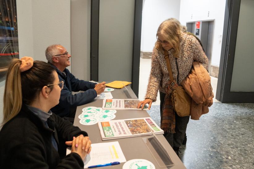 Entrega de sello «Montevideo más Verde » a cooperativas de vivienda 