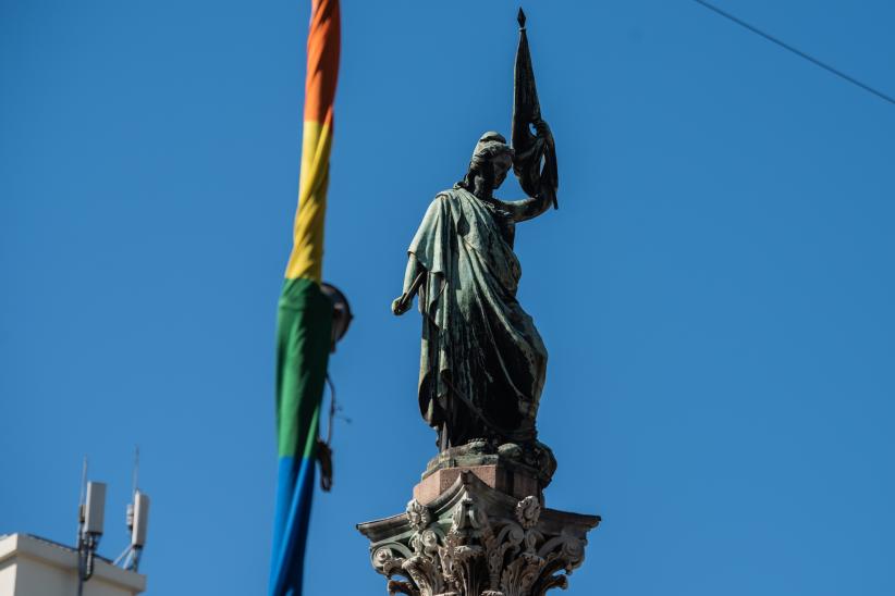 Intervención en Av.18 de julio en el marco del Mes de la Diversidad