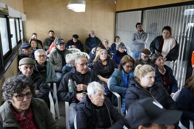 Actividad informativa en el ecocentro del barrio Buceo