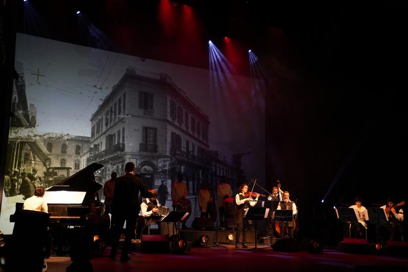 Encuentro hacia los 300 años de Montevideo en el teatro Solís