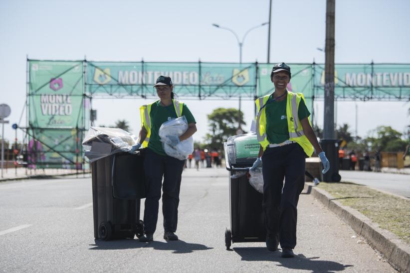 Operativo de limpieza del festival Montevideo Late 