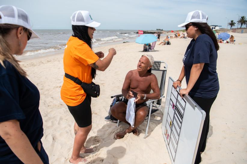 Actividad en la playa Honda en el marco del programa Monteverano Salud,18 de enero de 2023