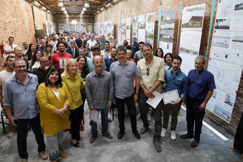 Presentación a la comunidad del proyecto ganador del concurso arquitectónico Balcón del Cerro